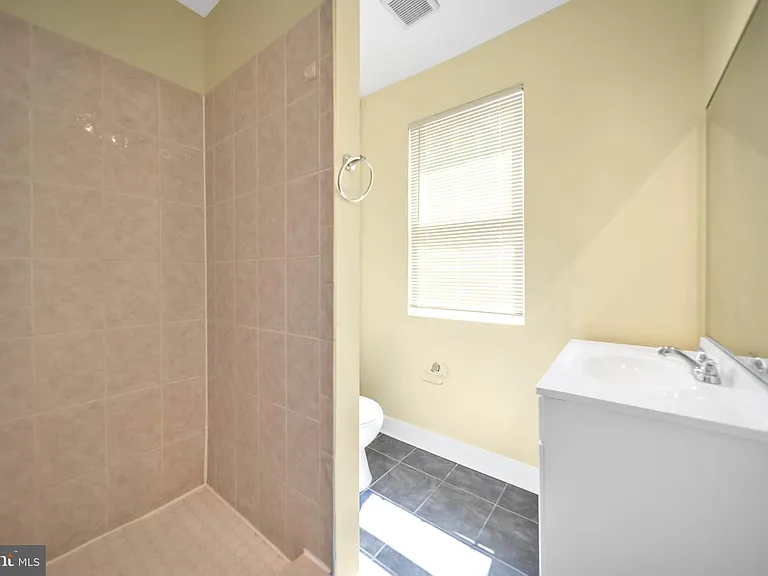 2712 Sherman Ave NW — Photo 14