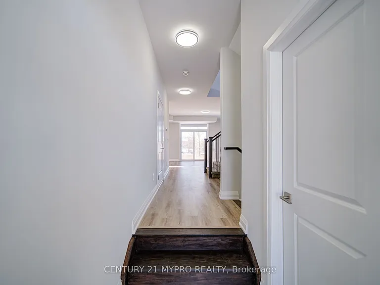 13 Lillys Ct — Photo 5