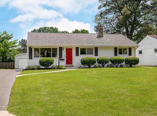 2591 Woodstock Rd, Columbus, OH 43221