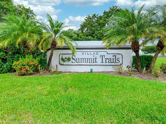 2nd image of 1122 Summit Trail Cir APT A