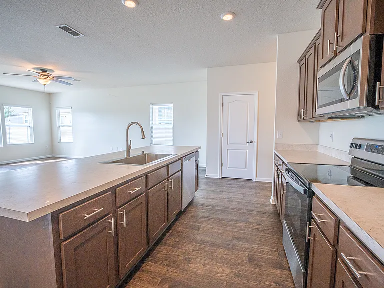 2528 Acorn Creek Rd — Photo 22
