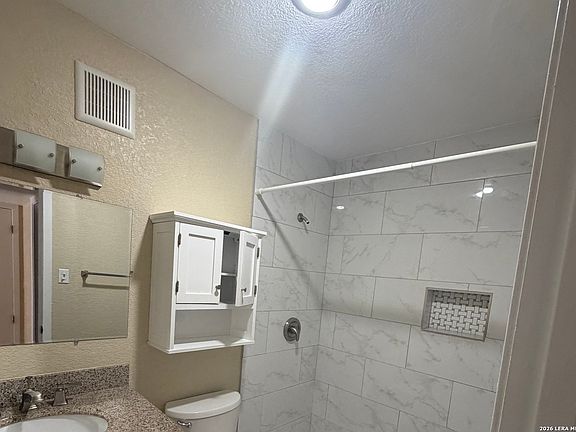 5th image of 6611 Southpoint #131-B