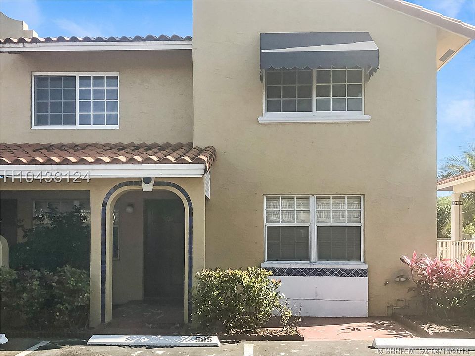 1st image of 7040 NW 173rd Dr