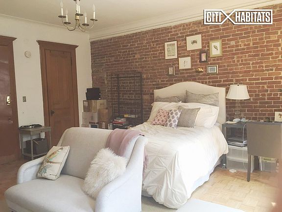 3rd image of 159 W 76th St APT 2A
