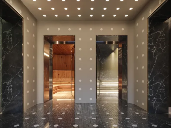 303 Park Avenue image 17 of 25