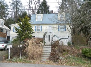 406 Persinger Dr, Williamson, WV 25661