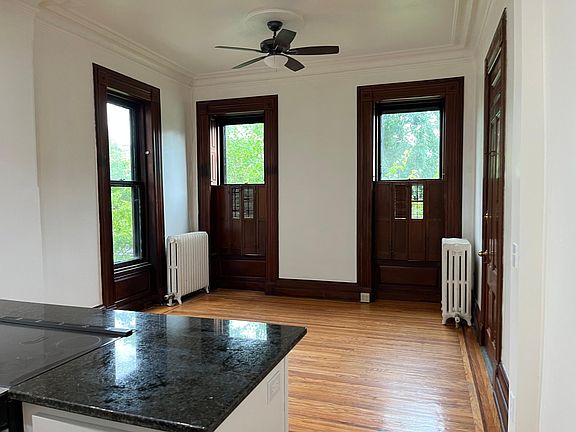 4th image of 718 Madison Ave APT 1