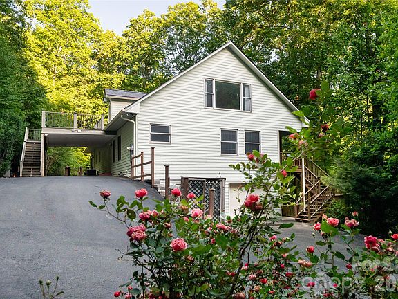 3rd image of 31 Timber Park Dr