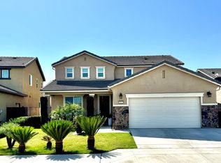 6843 W Beechwood Ave, Fresno, CA 93722
