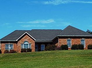 1430 Turnberry Ln, Riner, VA 24149