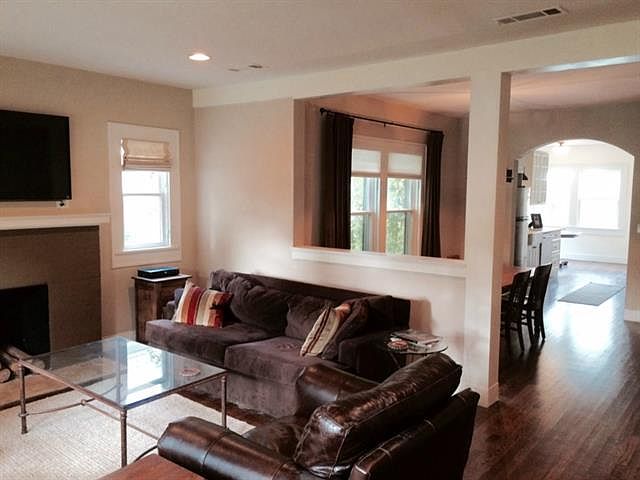 1st image of 2301 Tremont Ave