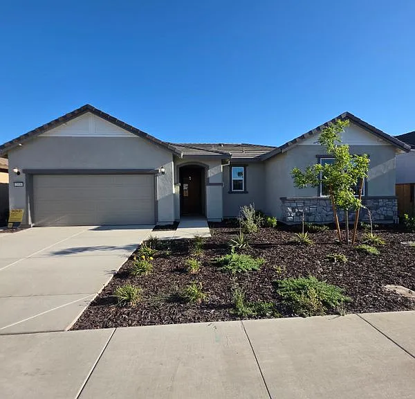 2508 Oleander Dr — Photo 1