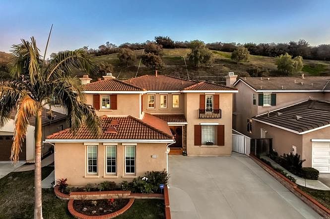 1st image of 1043 Camino Del Sol