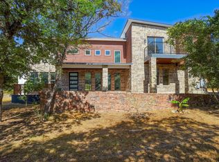 316 Tall Forest Dr, Bastrop, TX 78602