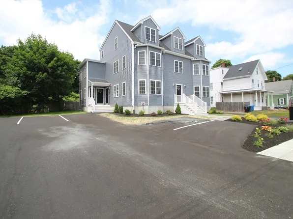 316 Commercial St #2A, Whitman, MA 02382