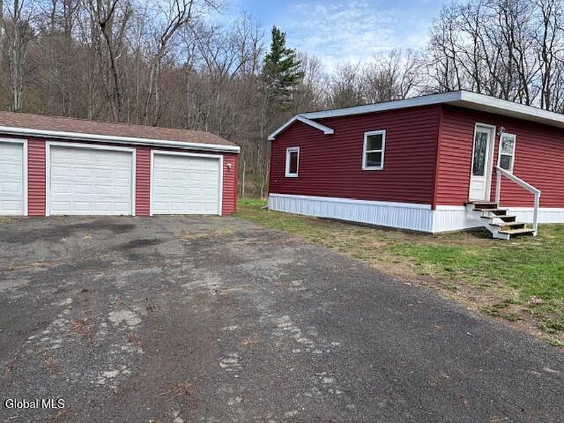 2nd image of 55 Mason Lane