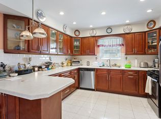 170 Grand Blvd, Long Beach, NY 11561