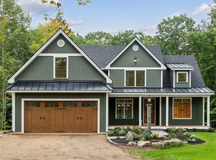 32 Cortland Ct, Cumberland, ME 04021