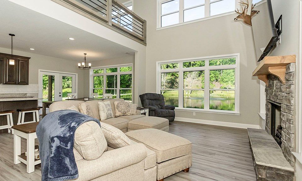 10th image of 1651 Winding Stairs Rd
