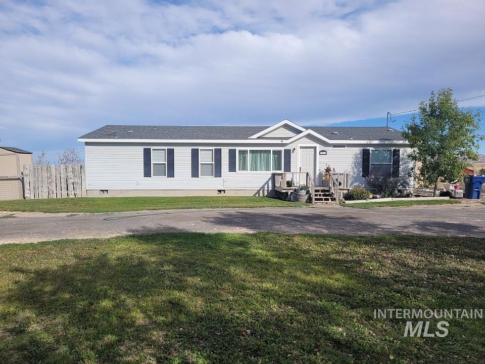 1st image of 2424 Oakley Ave
