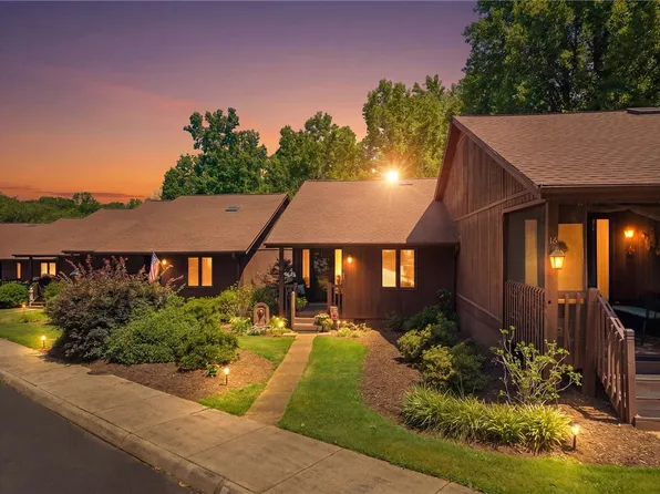 15 Creekside Way, Greenville, SC 29609