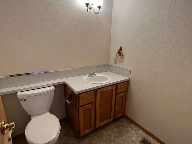 16040 NW Edward Ct — Photo 11