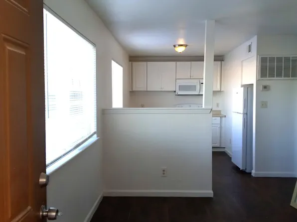 1319 W VOGEL Avenue, Phoenix, AZ 85021