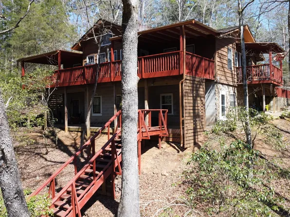 882 Amys Ford Trl, Cleveland, GA 30528