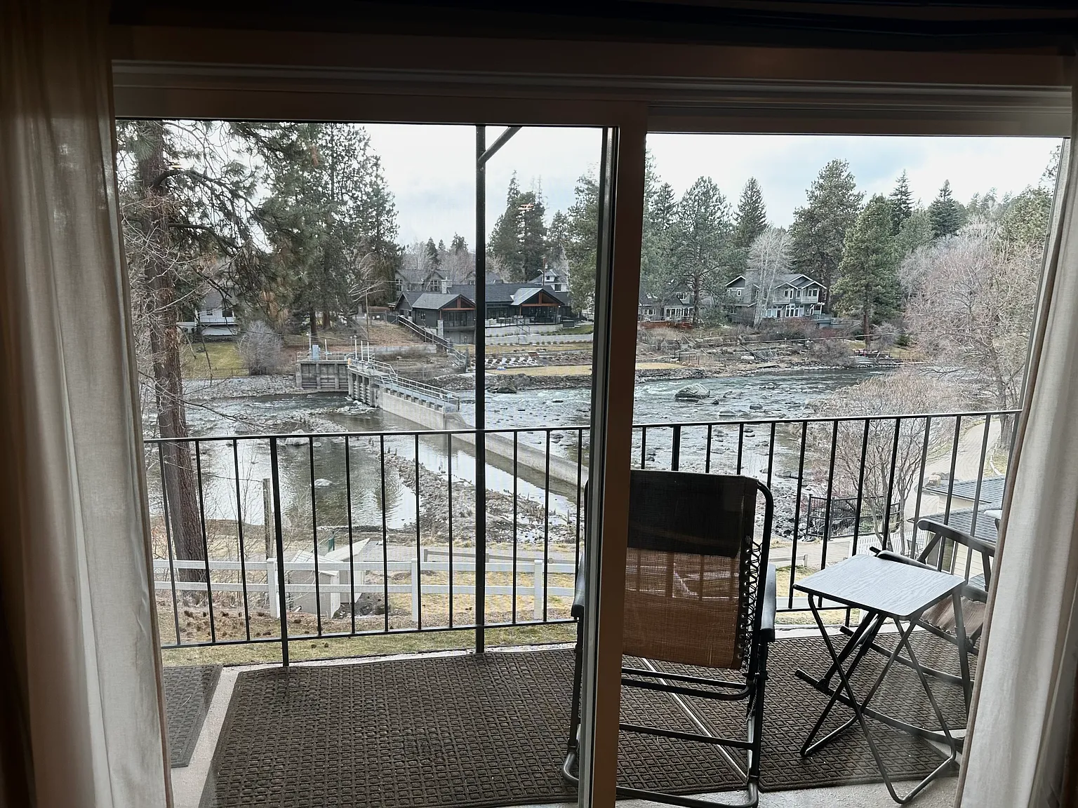 1 bed, $2,400 — Photo 1
