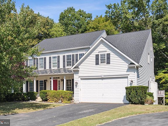 3rd image of 9408 Inglewood Ct