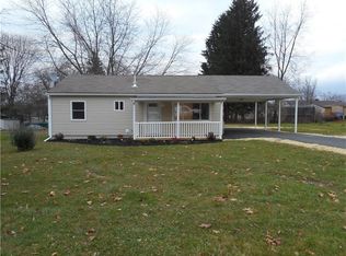 298 Crestwood Dr, New Castle, PA 16101