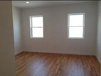 2 bed, 1400 sqft, $2,100 — Photo 3