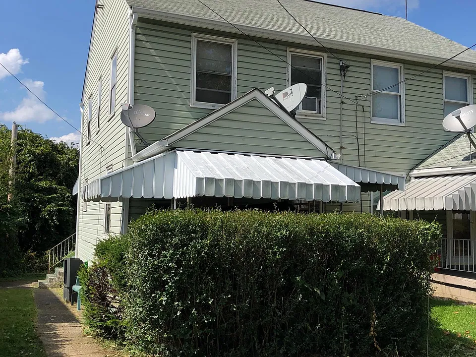 547 Farnsworth Ave