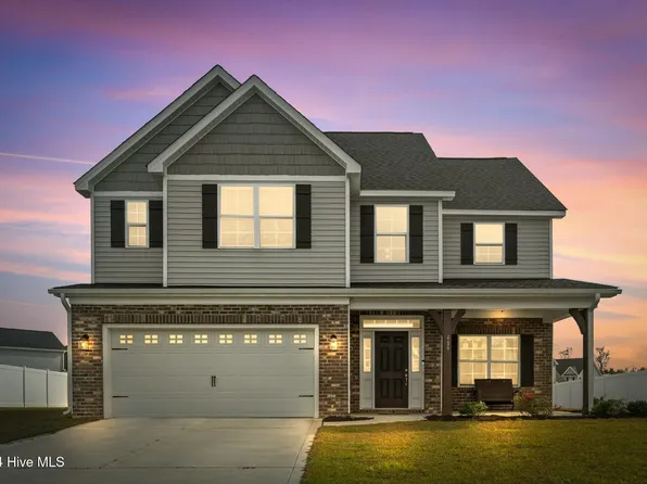 489 Holly Grove Drive, Winterville, NC 28590