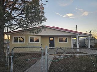 319 N Oak St, Pecos, TX 79772