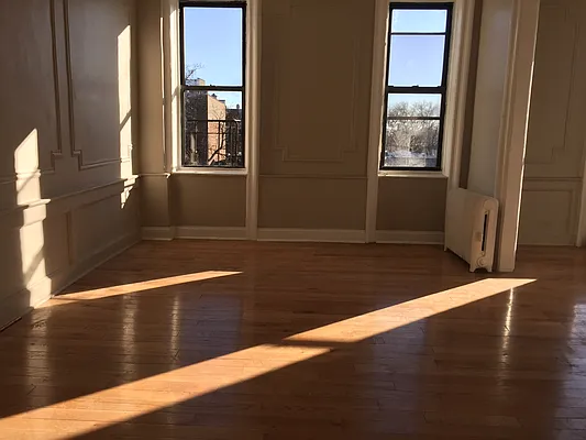 Rented by BRICK & GALO REALTY CORP | media 9