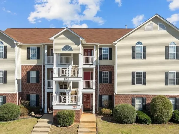 382 Bubble Creek Ct, Fayetteville, NC