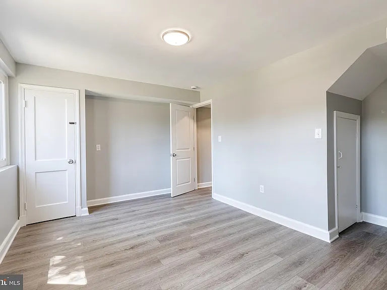 633 Lucia Ave — Photo 16