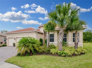 5035 Emerald Isle Dr, Wimauma, FL 33598