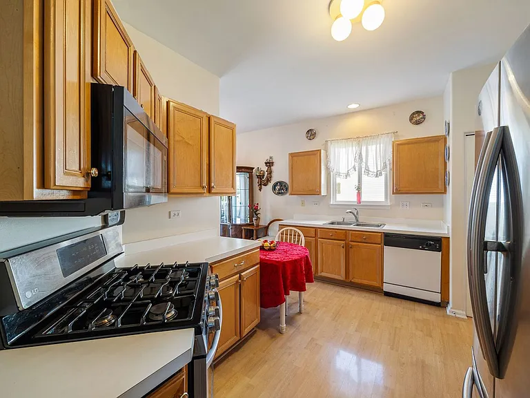 32504 Millstone Cir — Photo 4