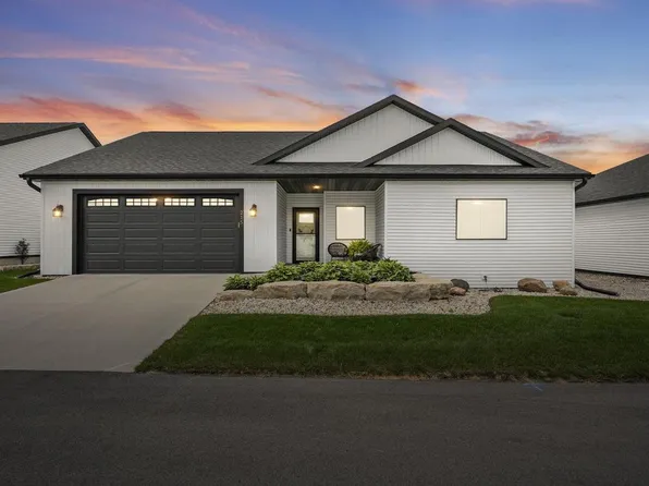 215 BoAnn Terrace, Belleville, WI 53508