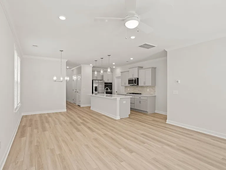 7043 New Horizons Ln — Photo 10