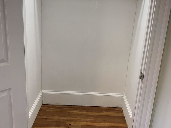 BR Closet