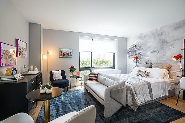 1st image of 751 E 6th St #11E
