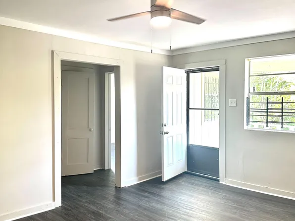 328 54th St Unit B, Fairfield, AL 35064