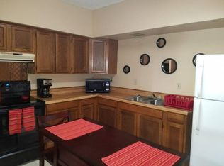 31 Ohio St APT 3, Bangor, ME 04401