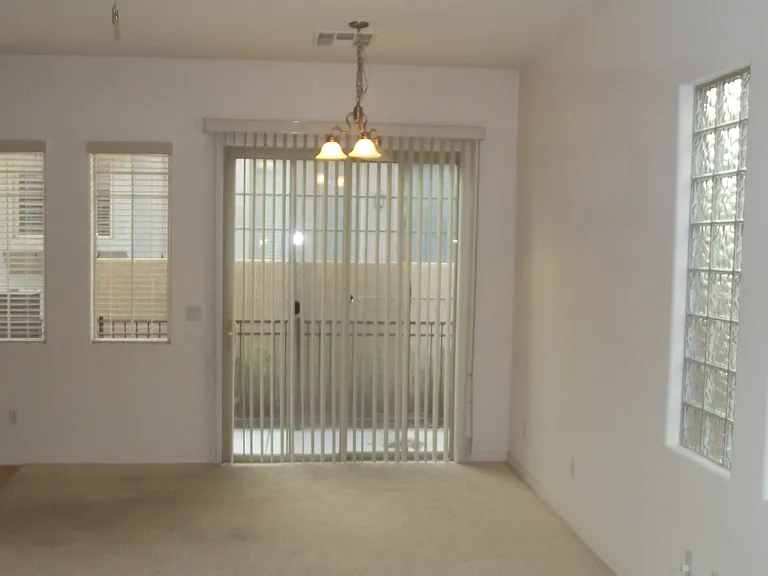 9201 Worsley Park Pl — Photo 2