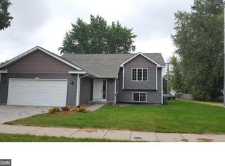 107 5th St, Farmington, MN 55024
