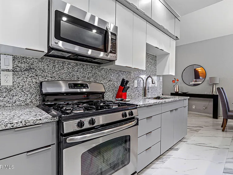 1117 Sun Shadow Dr — Photo 17