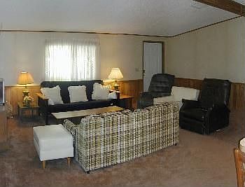 3rd image of 1686 Alta Vista Ln